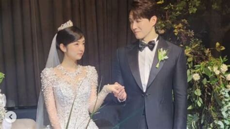 shim hyung tak wife|hirai saya wedding.